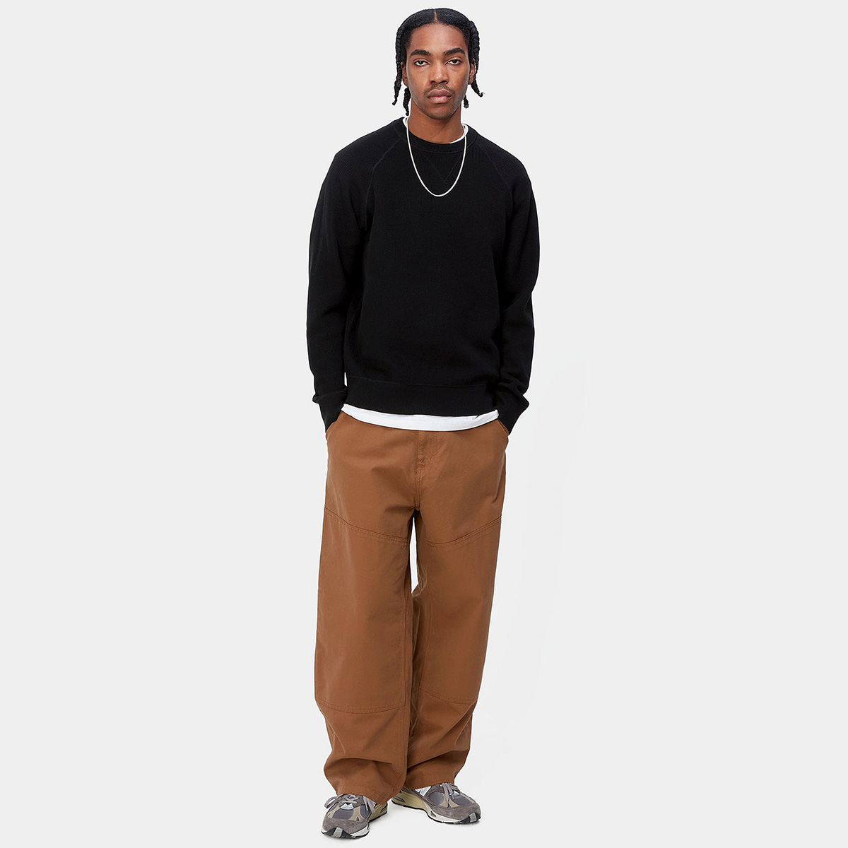 Carhartt WIP Chase Sweater Black/Gold Carhartt WIP Chase Sweater Black/Gold
