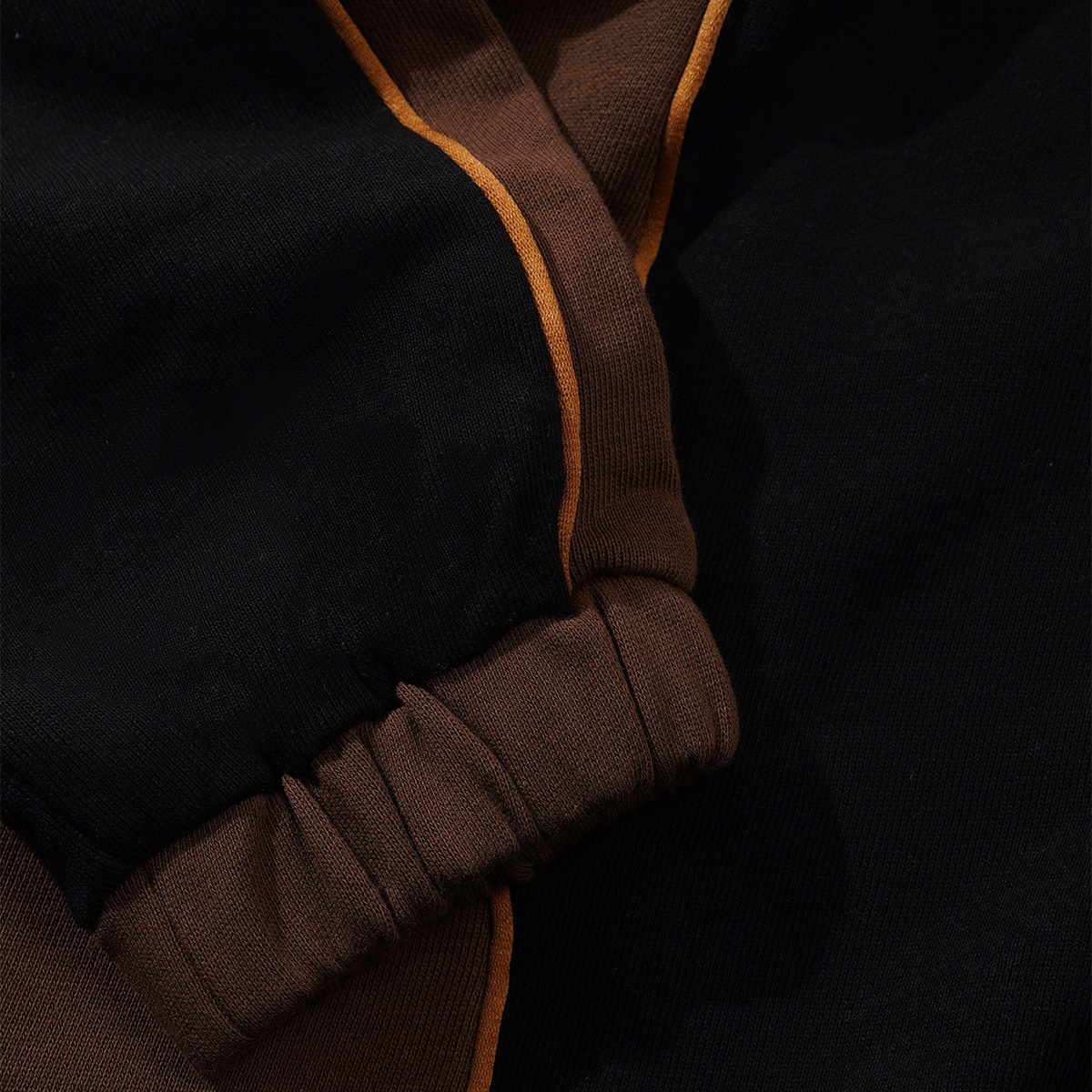 Butter Goods Outline Zip-Thru Top Black/Chocolate Butter Goods Outline Zip-Thru Top Black/Chocolate