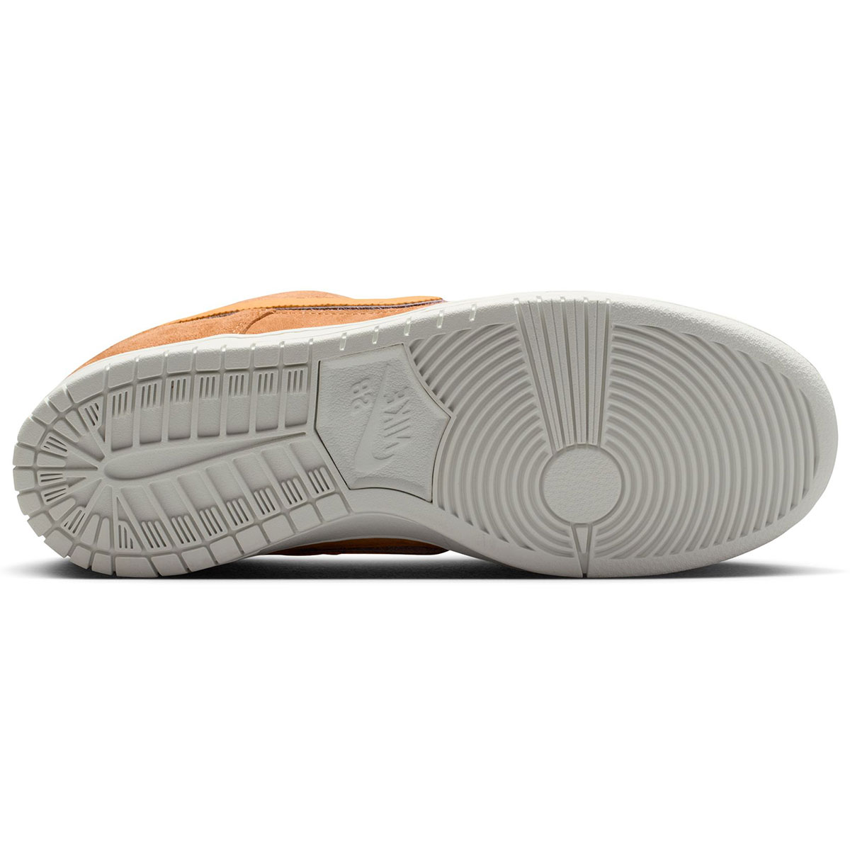 Nike SB Dunk Low Pro x Note Manchester Flax/Honeycomb-Summit White-Sail-Green Spark-University Red