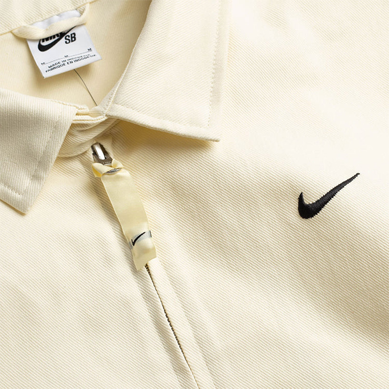 Nike SB Woven Twill Prem Jacket Coconut Milk Nike SB Woven Twill Prem Jacket Coconut Milk