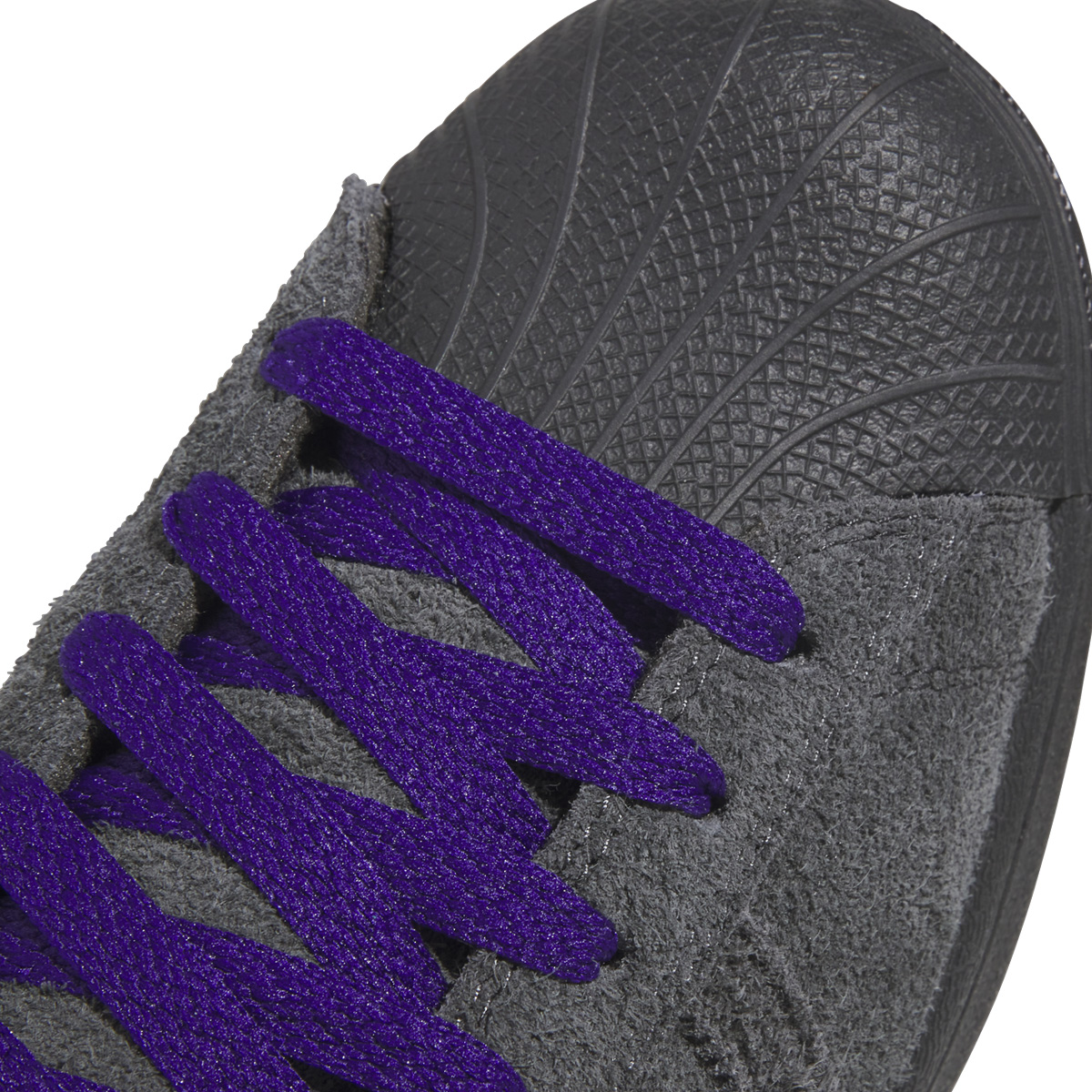 Adidas Superstar Adv Carbon/Carbon/Cpurpl Adidas Superstar Adv Carbon/Carbon/Cpurpl