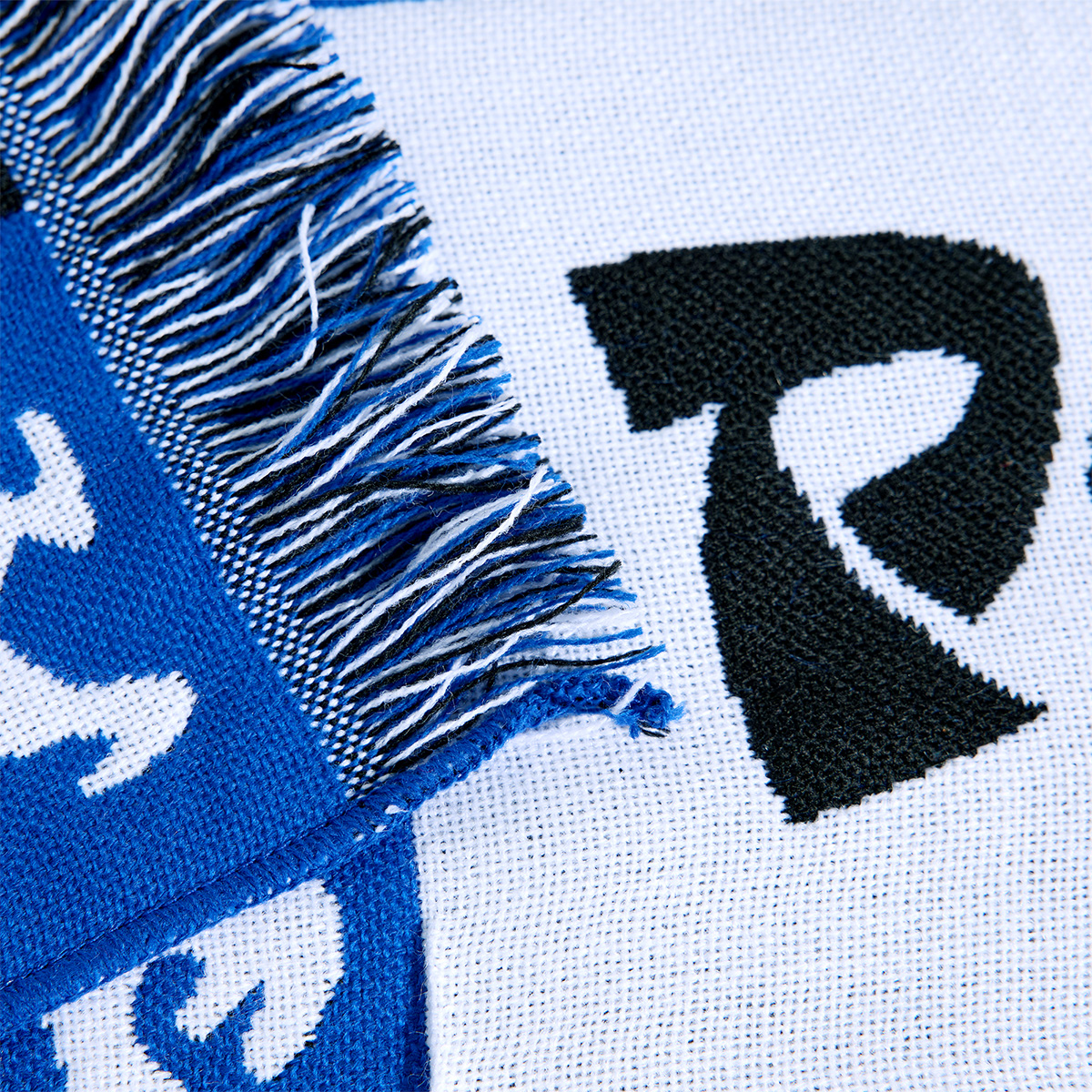 Polar Checkers Football Scarf Blue