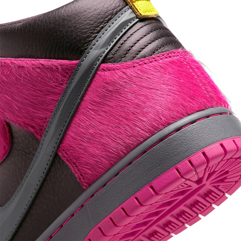 Nike SB Dunk High x Run The Jewels Active Pink/Black/Metallic Gold Nike SB Dunk High x Run The Jewels Active Pink/Black/Metallic Gold