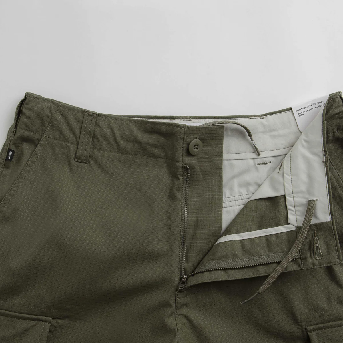 Nike SB Kearny Cargo Short Medium Olive Nike SB Kearny Cargo Short Medium Olive