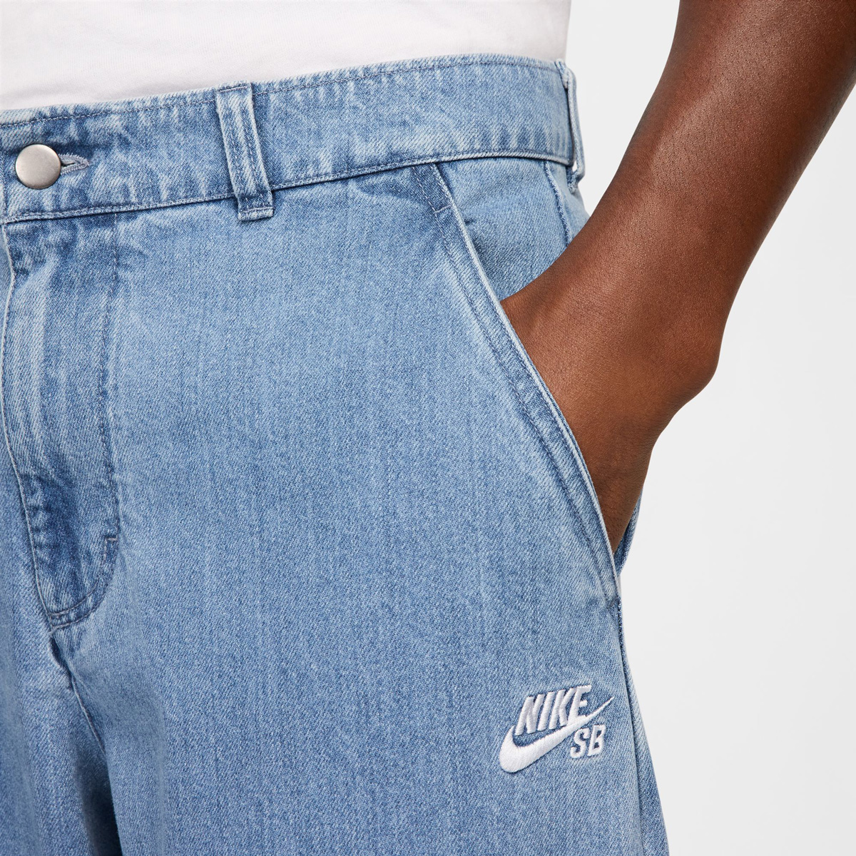 Nike SB Agnostic El Jeano Pants Ashen Slate/White Nike SB Agnostic El Jeano Pants Ashen Slate/White