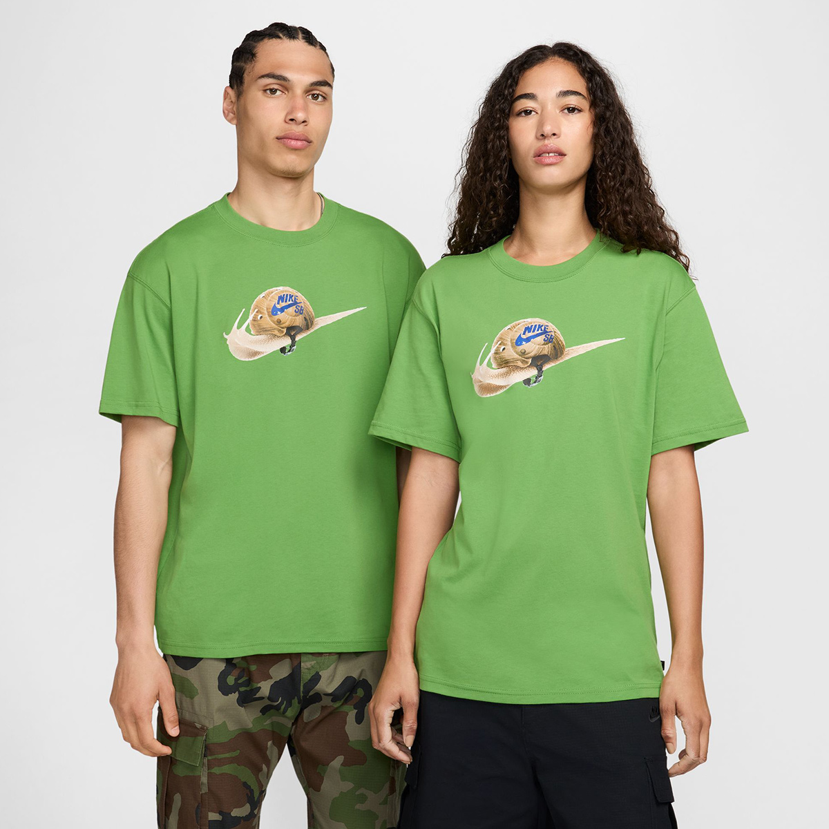 Nike SB M90 Republique T-Shirt Chlorophyll Nike SB M90 Republique T-Shirt Chlorophyll