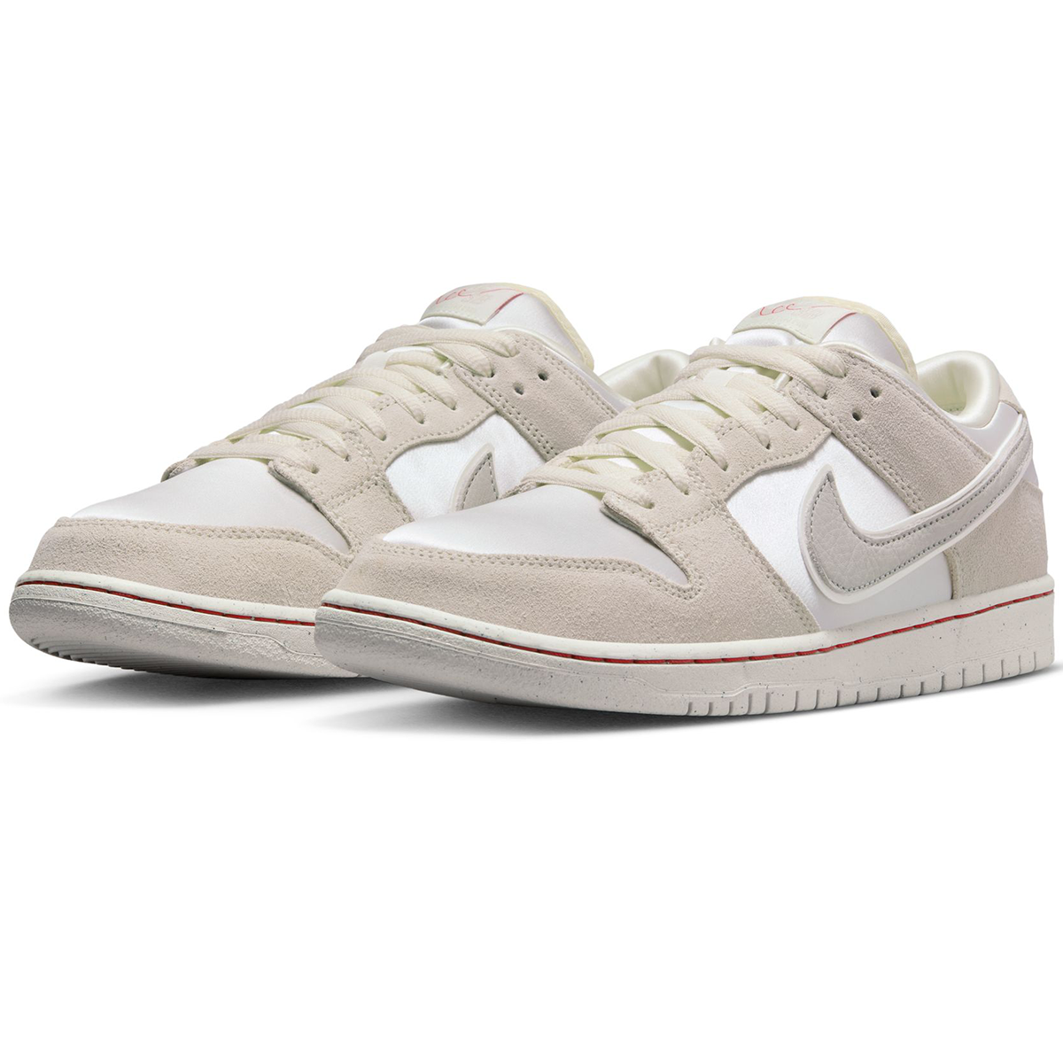 Nike SB Dunk Low Premium Coconut Milk/Light Bone/Phantom Nike SB Dunk Low Premium Coconut Milk/Light Bone/Phantom