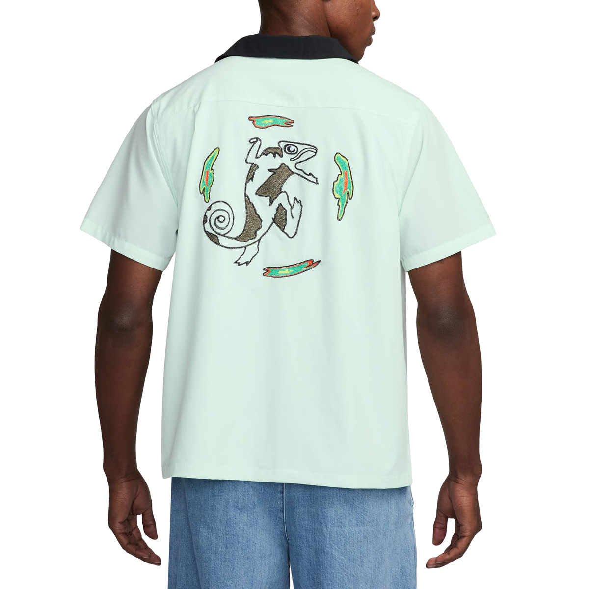 Nike SB Agnostic Bowler Shirt Barely Green/Black Nike SB Agnostic Bowler Shirt Barely Green/Black