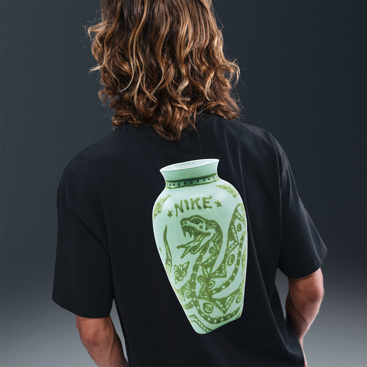 Nike SB Vase T-Shirt Black