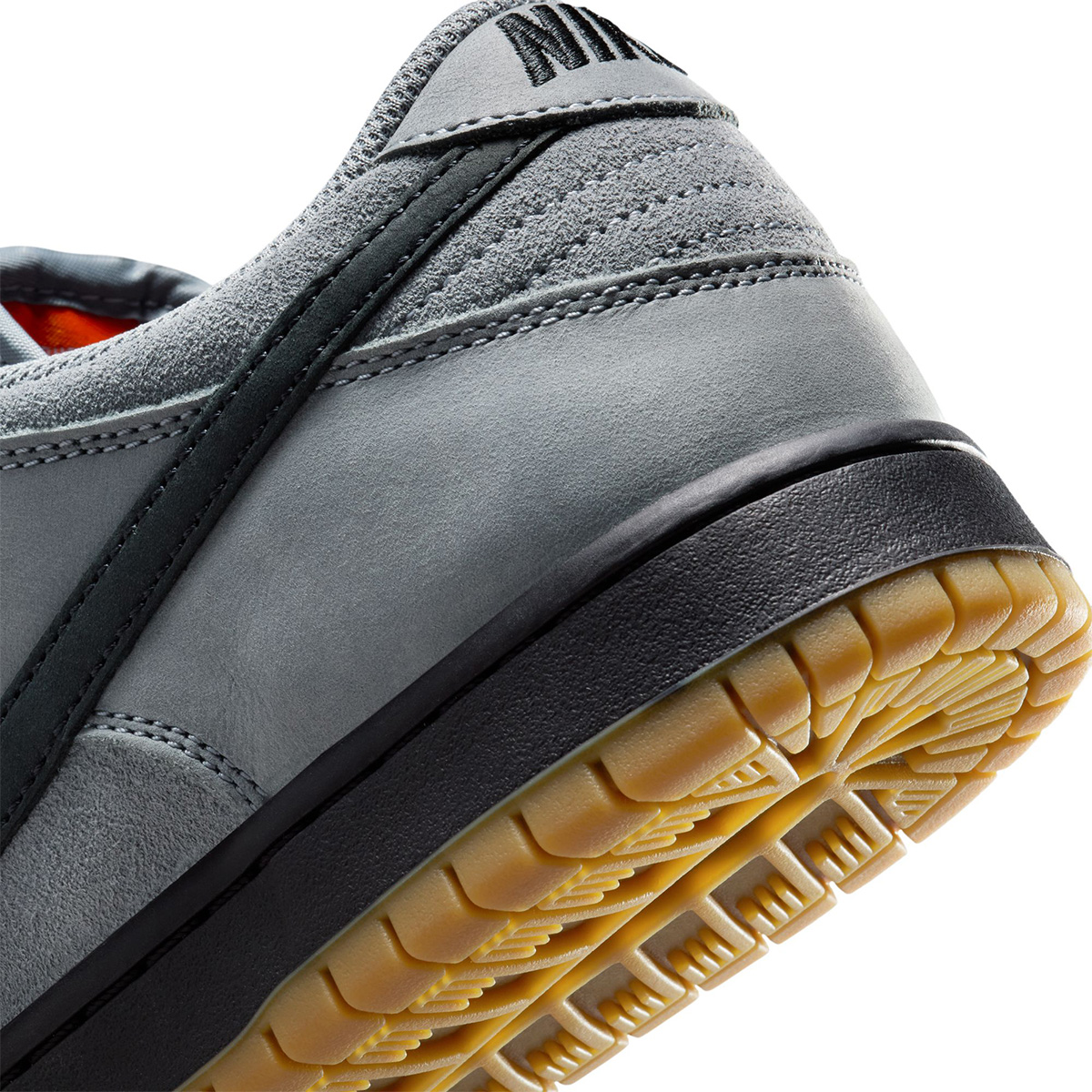 Nike SB Dunk Low Pro Cool Grey/Black-Cool Grey-Dk Grey-Gum Lt Brown-Safety Orange