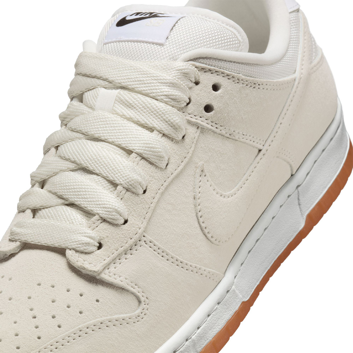 Nike SB Dunk Low Pro B Pale Ivory/Pale Ivory-Summit White-White-Copper Moon-Black Nike SB Dunk Low Pro B Pale Ivory/Pale Ivory-Summit White-White-Copper Moon-Black