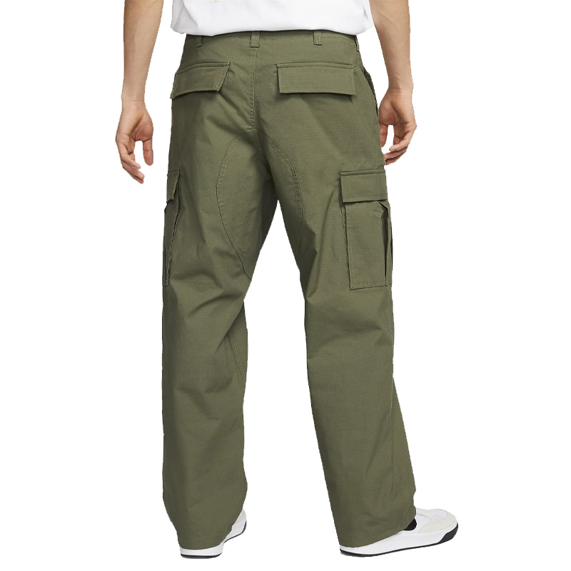 Nike SB Kearny Pants Medium Olive/White