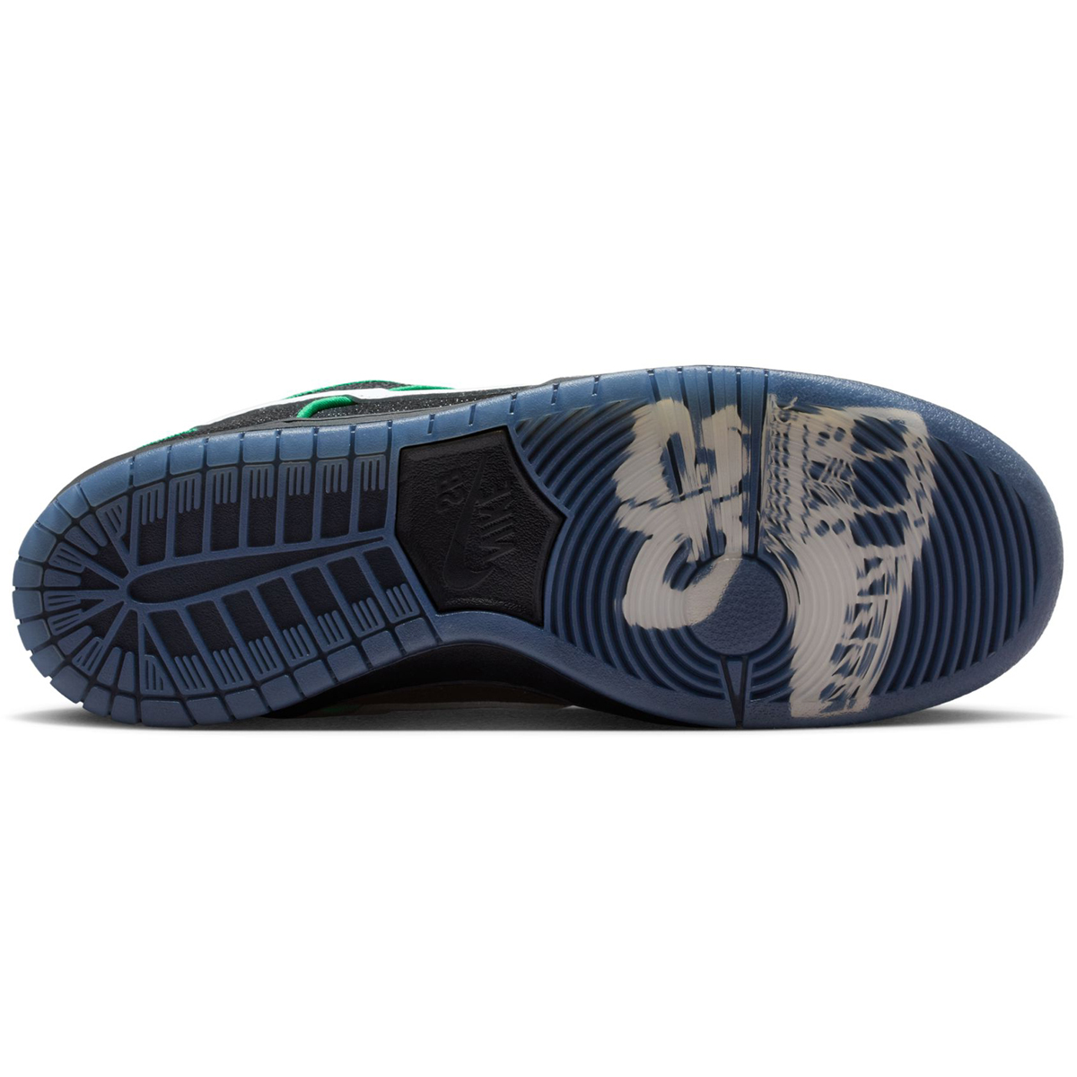 Nike SB Dunk Low Pro x Bronx Girls Skate Black/White-Challenge Red-Total Orange