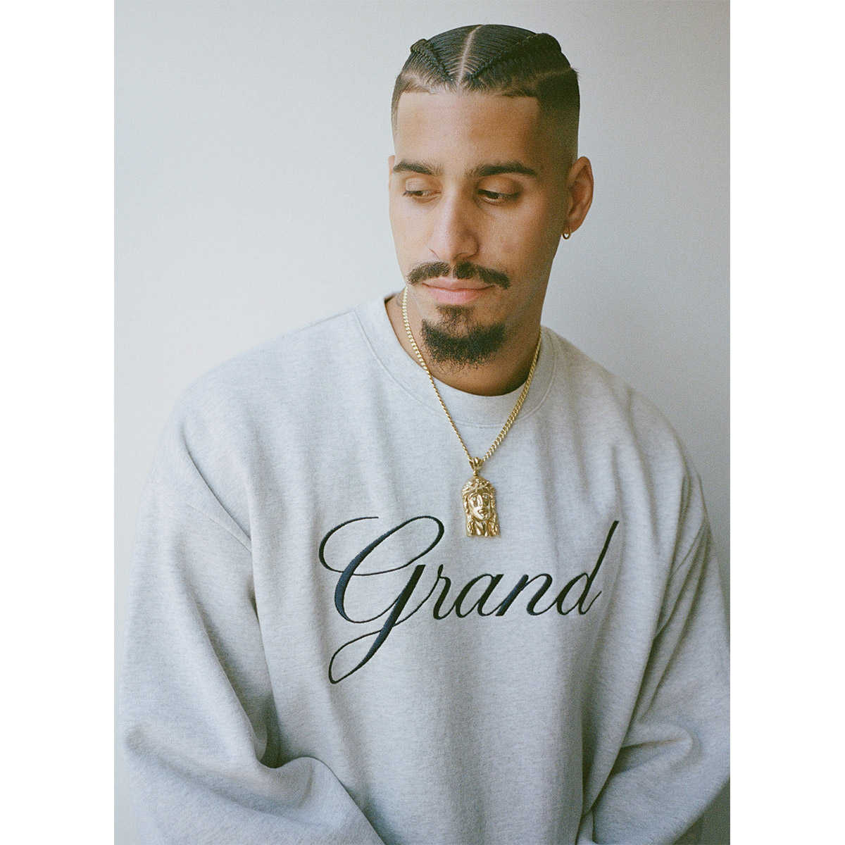 Grand Collection Embroidered Crewneck Sweater Grey Grand Collection Embroidered Crewneck Sweater Grey