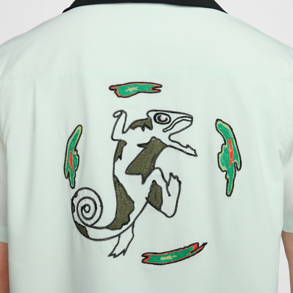 Nike SB Agnostic Bowler Shirt Barely Green/Black Nike SB Agnostic Bowler Shirt Barely Green/Black
