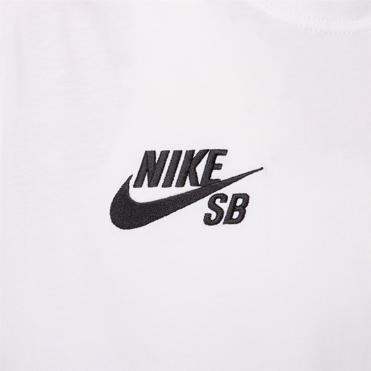 Nike SB Agnostic T-Shirt White Nike SB Agnostic T-Shirt White
