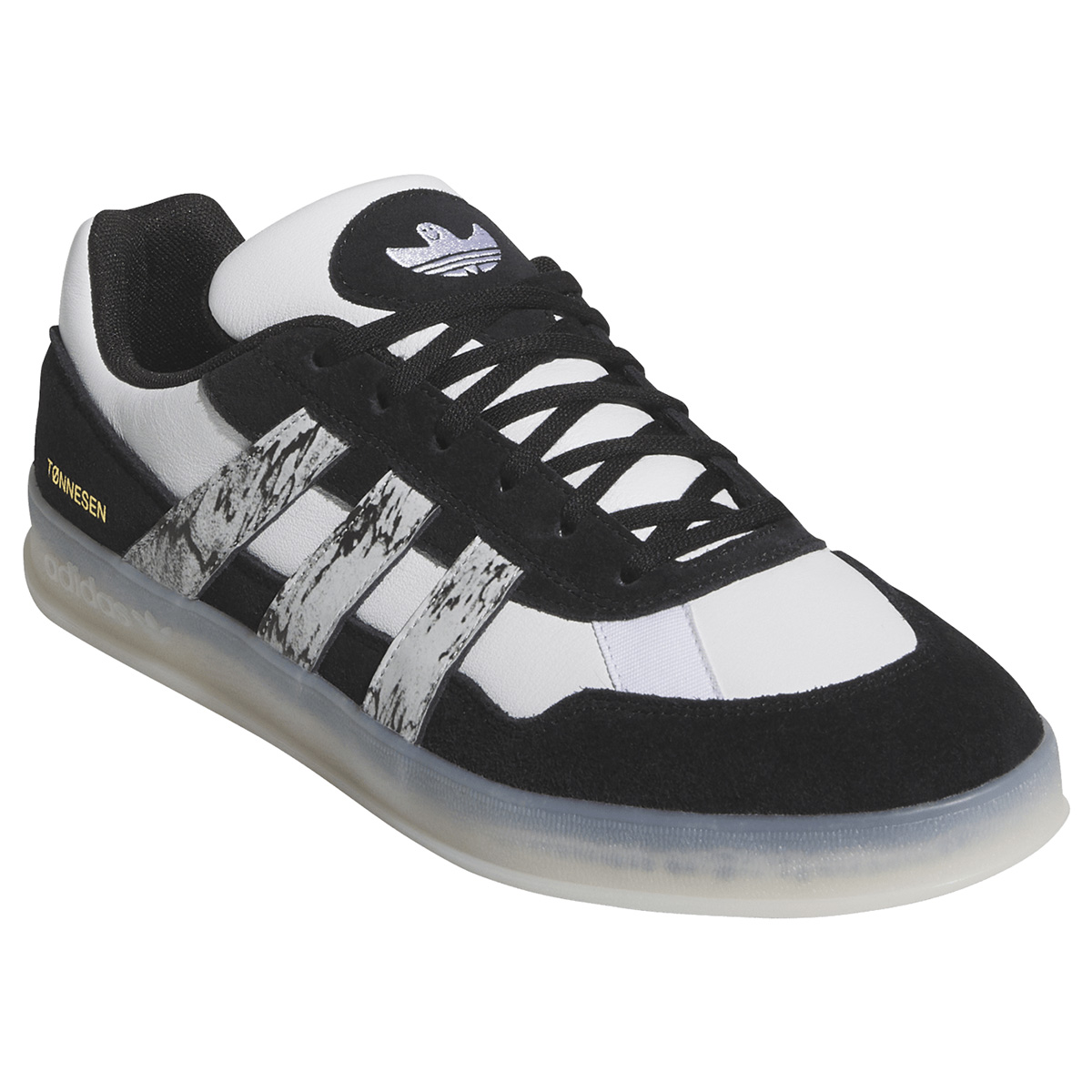 Adidas Aloha Super x Gustav Cblack/Ftwwht/Cwhite Adidas Aloha Super x Gustav Cblack/Ftwwht/Cwhite