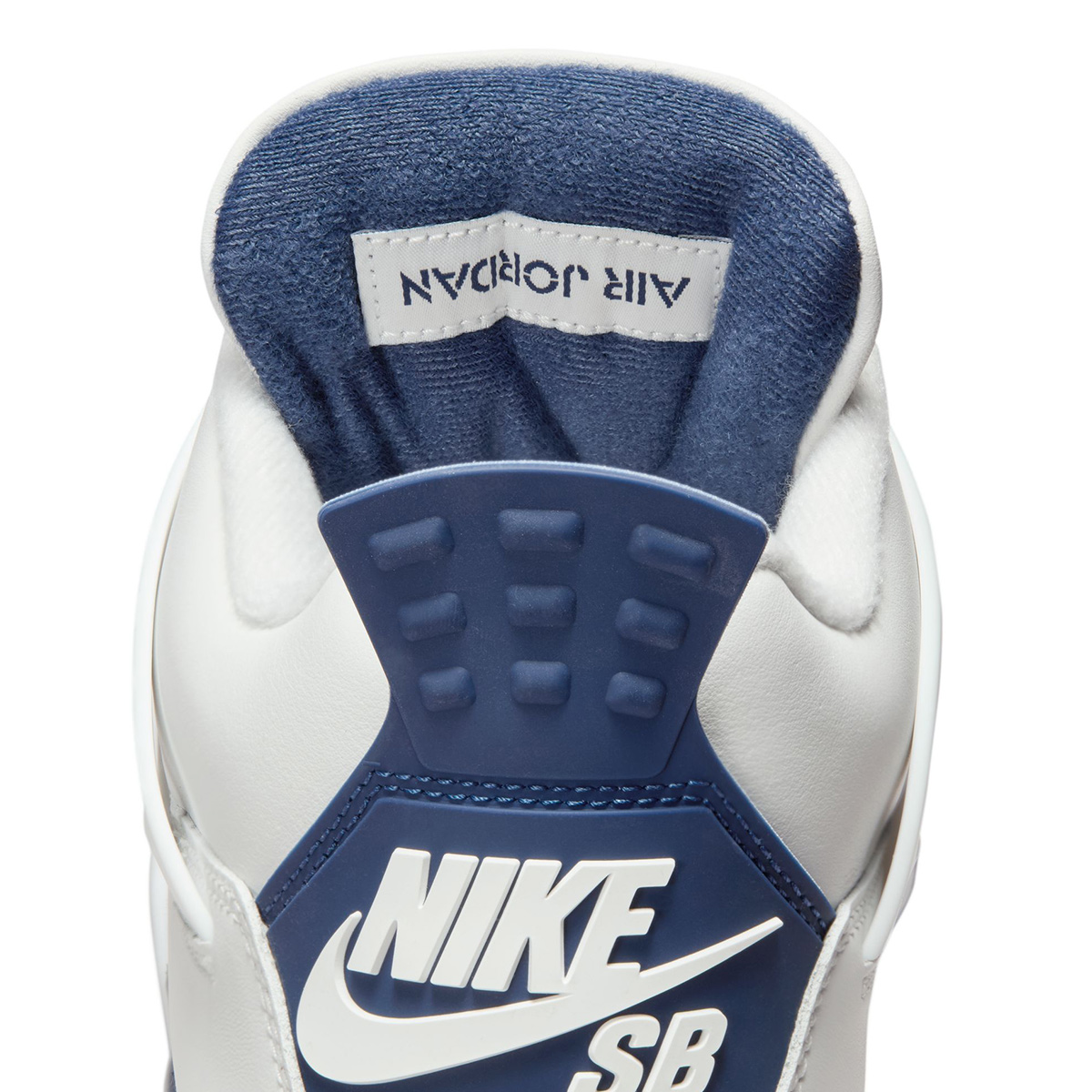 Nike SB x Air Jordan 4 Summit White/White-Navy-Neutral Grey Nike SB x Air Jordan 4 Summit White/White-Navy-Neutral Grey