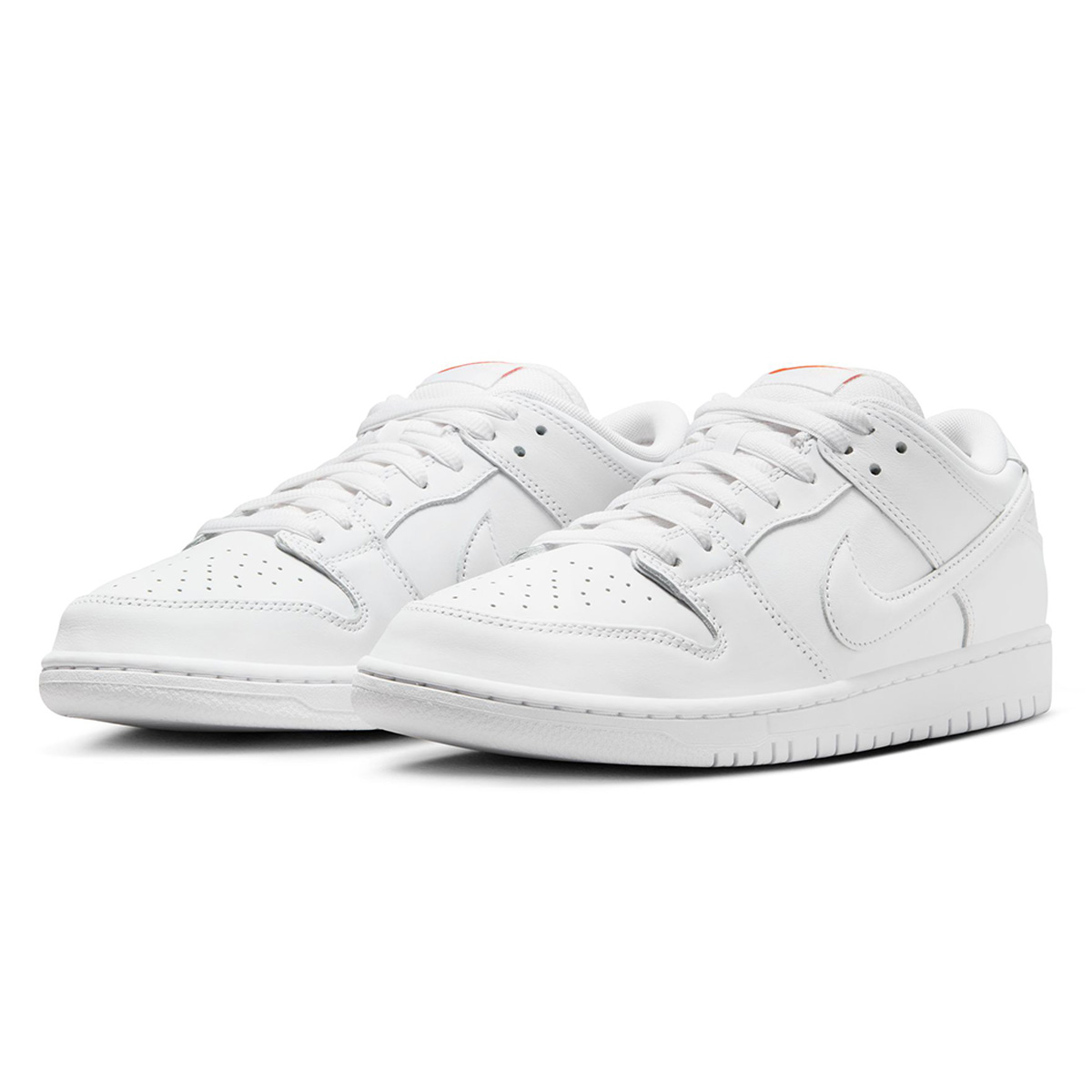 Nike SB Dunk Low Pro White/White/White/White Nike SB Dunk Low Pro White/White/White/White