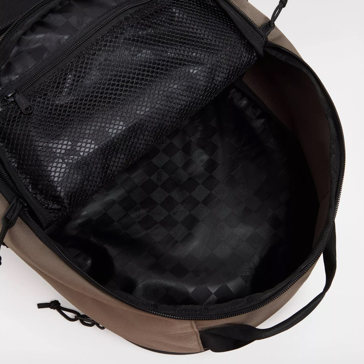 Vans Dx Skatepack Bagpack Bungee Cord Vans Dx Skatepack Bagpack Bungee Cord