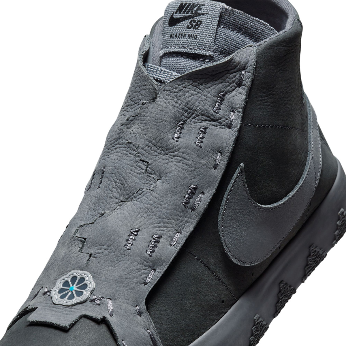 Nike SB Zoom Blazer Mid Anthracite/DK Smoke Grey Nike SB Zoom Blazer Mid Anthracite/DK Smoke Grey