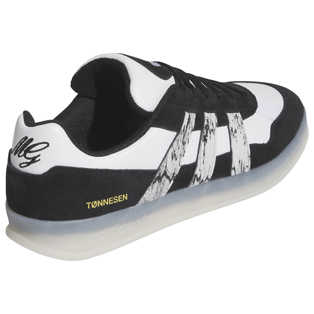 Adidas Aloha Super x Gustav Cblack/Ftwwht/Cwhite Adidas Aloha Super x Gustav Cblack/Ftwwht/Cwhite