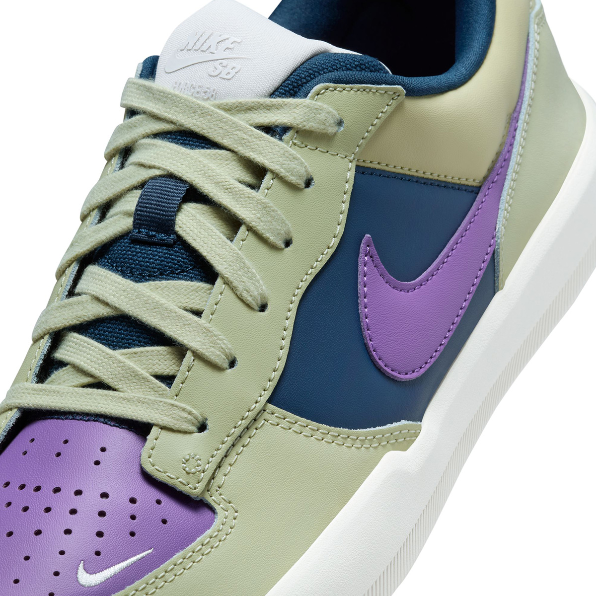 Nike SB Force 58 Qlive Aura/Black Raspberry/Armory Navy Nike SB Force 58 Qlive Aura/Black Raspberry/Armory Navy