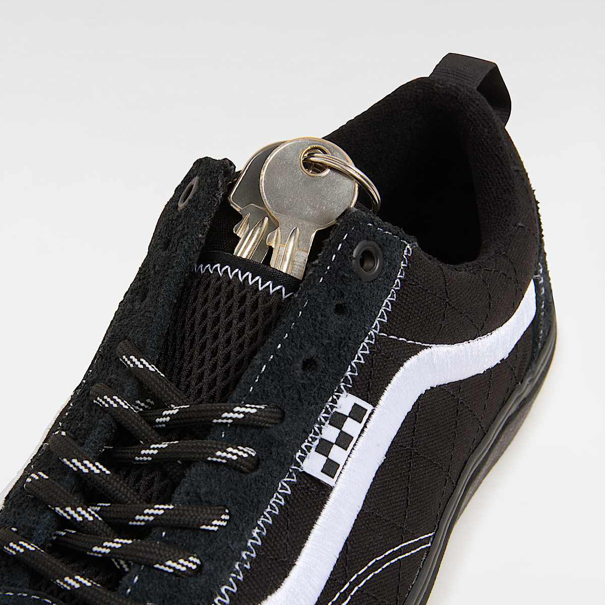 Vans x Doobie Skate Old Skool Net Black/Black Vans x Doobie Skate Old Skool Net Black/Black