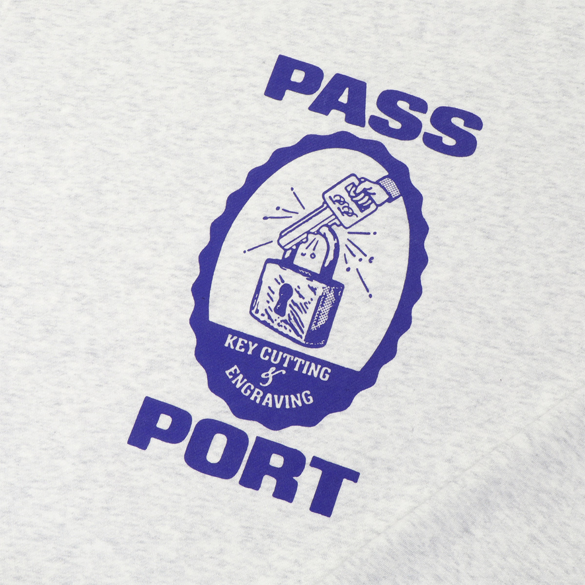 Pass Port Hercu Locks Sweater White Marle