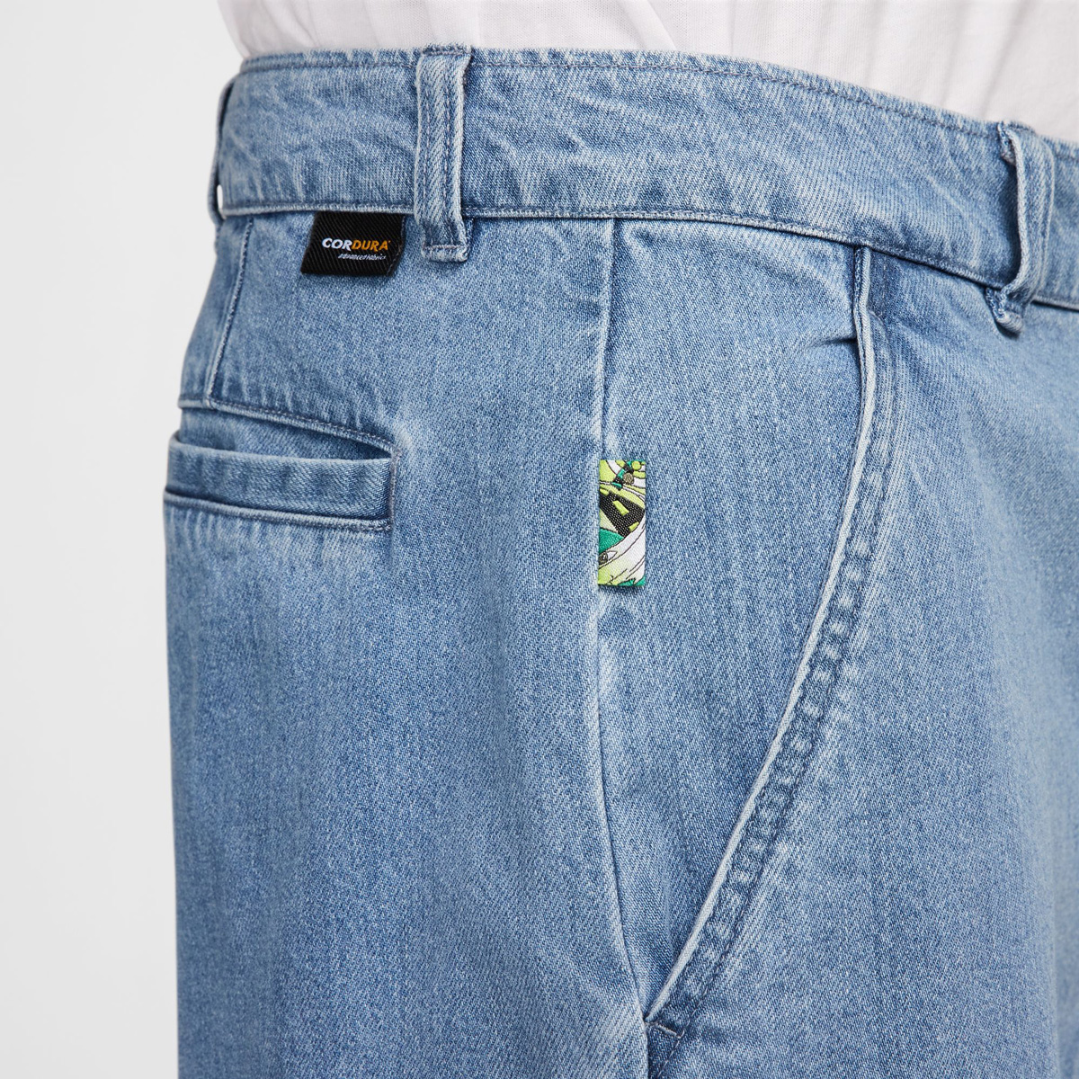 Nike SB Agnostic El Jeano Pants Ashen Slate/White Nike SB Agnostic El Jeano Pants Ashen Slate/White