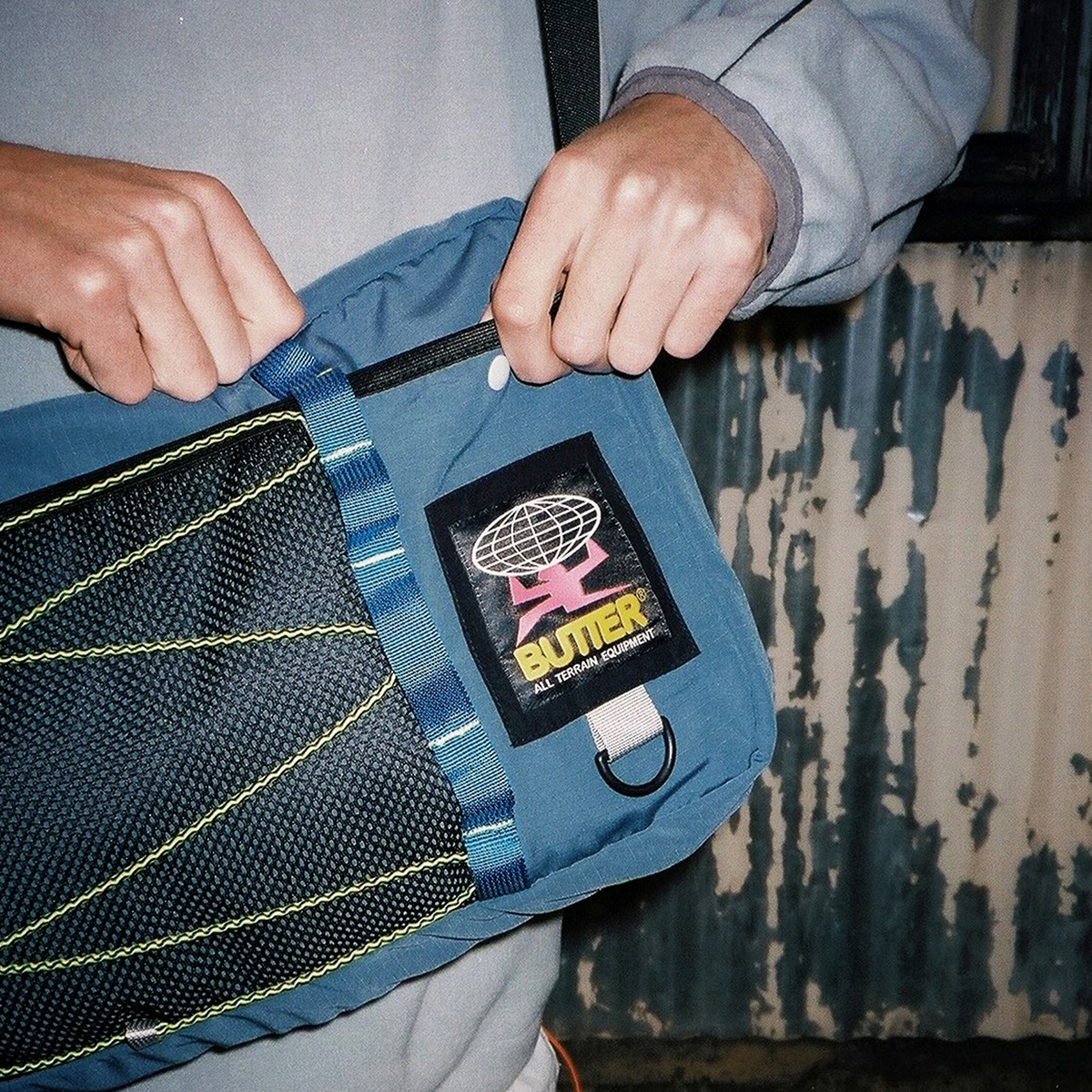 Butter Goods Express Terrain Side Bag Navy Butter Goods Express Terrain Side Bag Navy