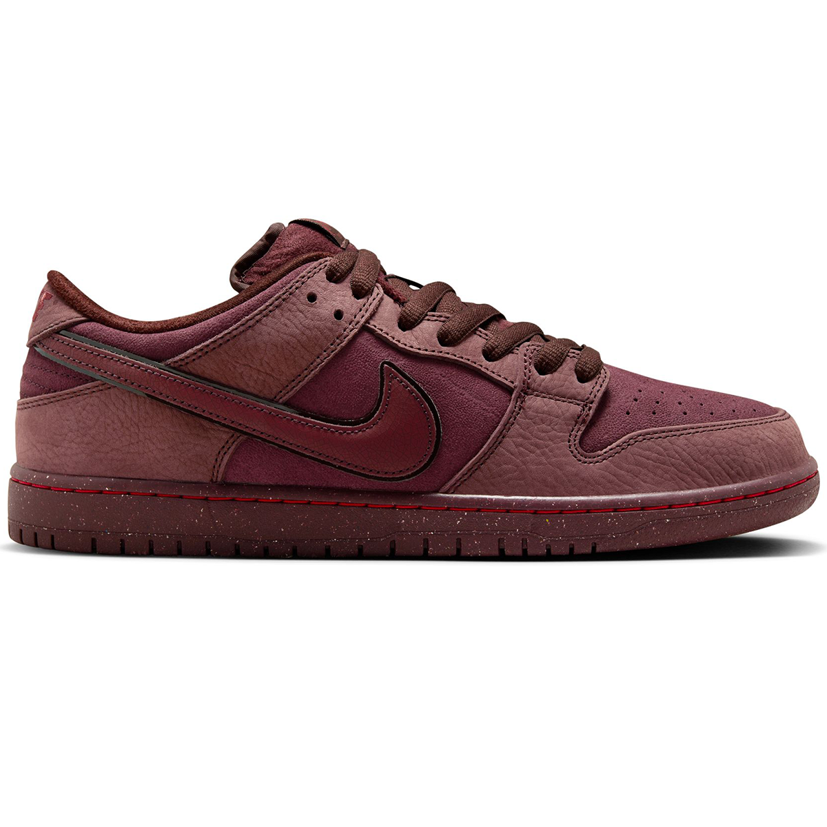 Nike SB Dunk Low Premium Burgundy Crush/Dark Team Red/Earth Nike SB Dunk Low Premium Burgundy Crush/Dark Team Red/Earth