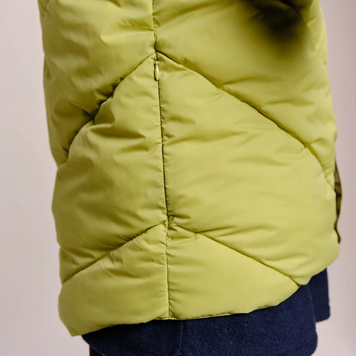 POP Quilted Reversible Vest Four Leaf Clover POP Quilted Reversible Vest Four Leaf Clover