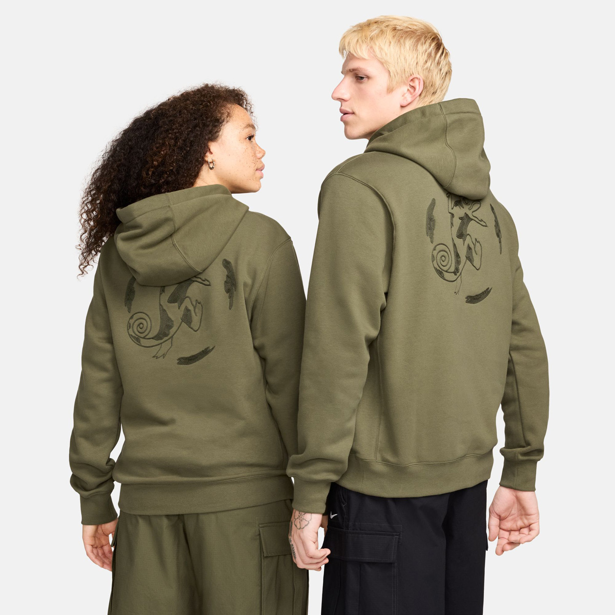 Nike SB Agnostic Hooded Sweater Medium Olive/White Nike SB Agnostic Hooded Sweater Medium Olive/White