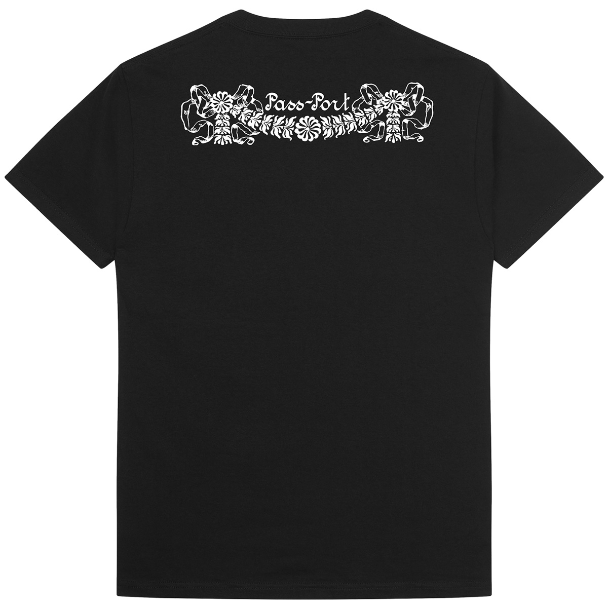 Pass Port Kollaasi T-Shirt Black