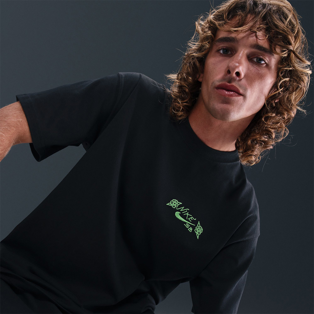 Nike SB Vase T-Shirt Black