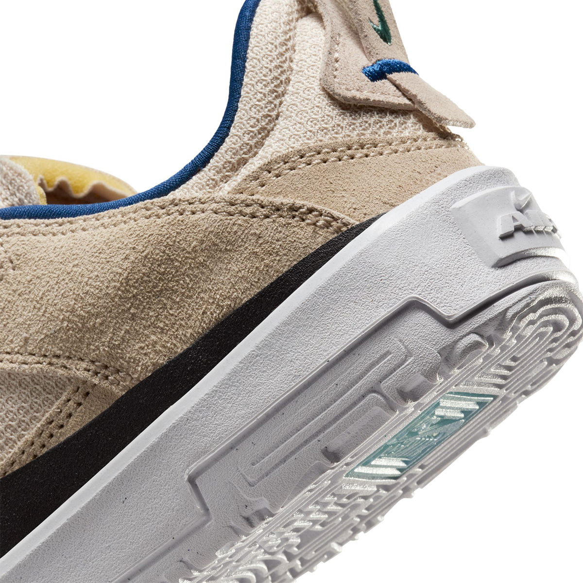 Nike SB Kids Burnside Sanddrift/Black/Court Blue/Bicoastal