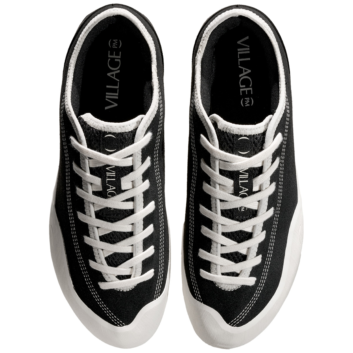 Village PM 1.30 PM Black/White Village PM 1.30 PM Black/White