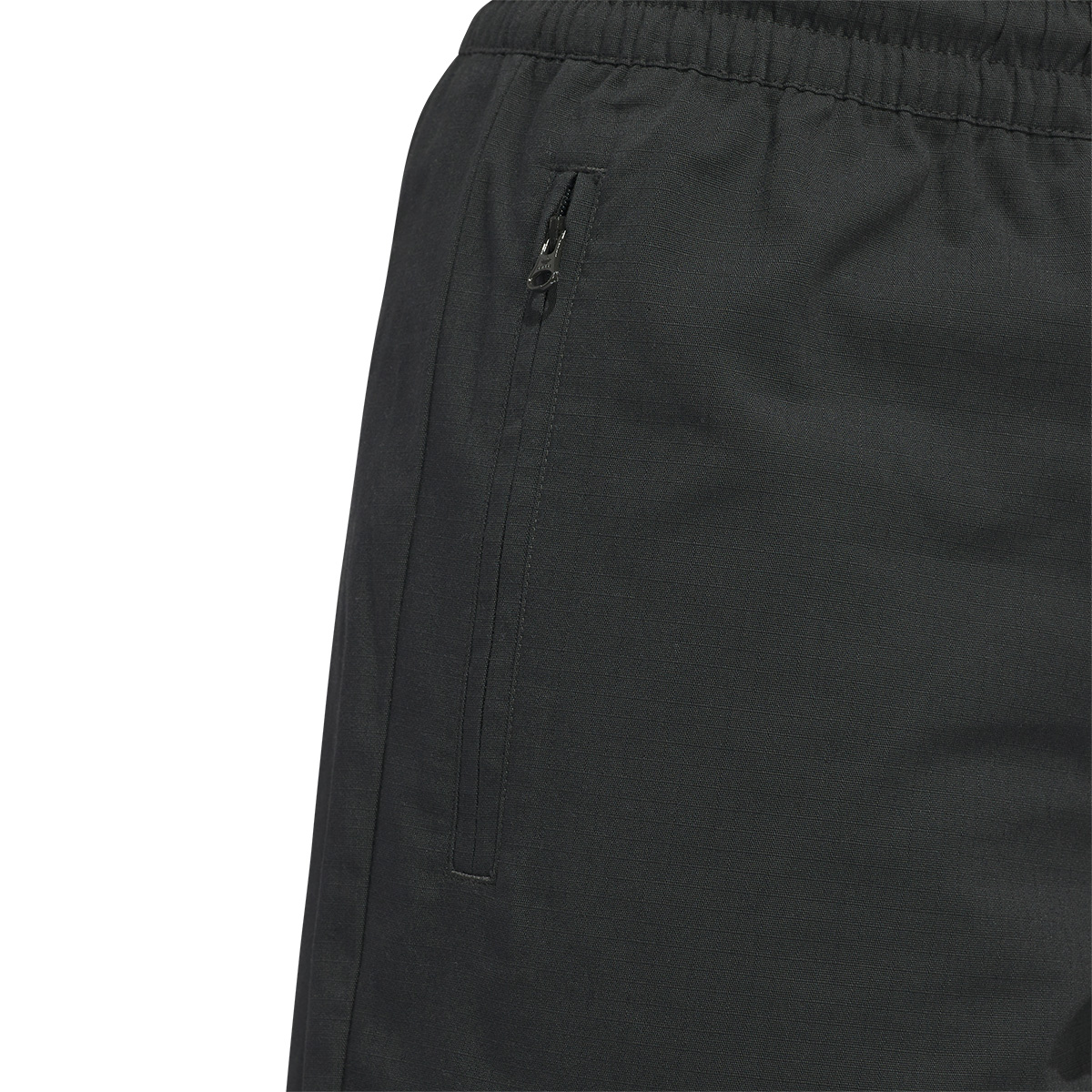 adidas Skate Short Carbon/Ivory adidas Skate Short Carbon/Ivory