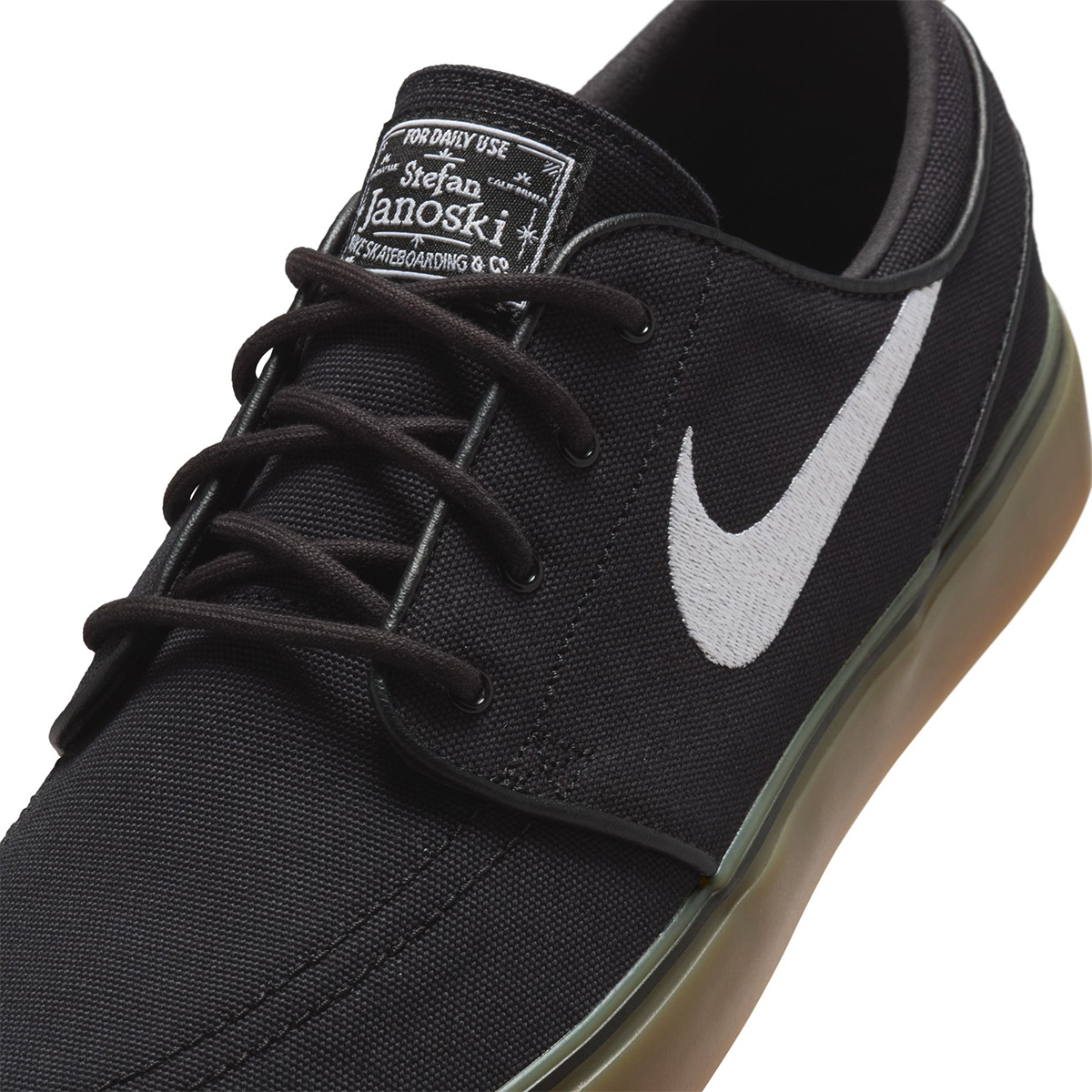 Nike SB Zoom Janoski OG+ Canvas Black/White-Black-White-Gum Lt Brown-Black Nike SB Zoom Janoski OG+ Canvas Black/White-Black-White-Gum Lt Brown-Black