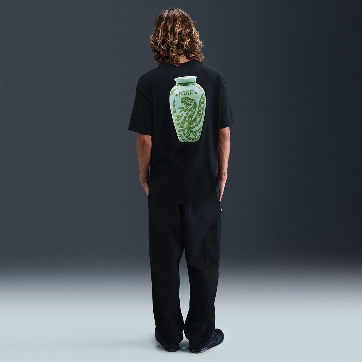 Nike SB Vase T-Shirt Black