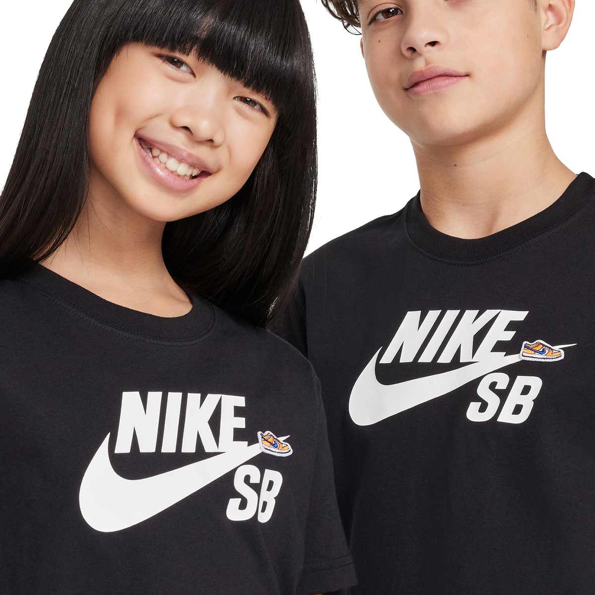 Nike SB Kids Sportswear Logo T-Shirt Black Nike SB Kids Sportswear Logo T-Shirt Black