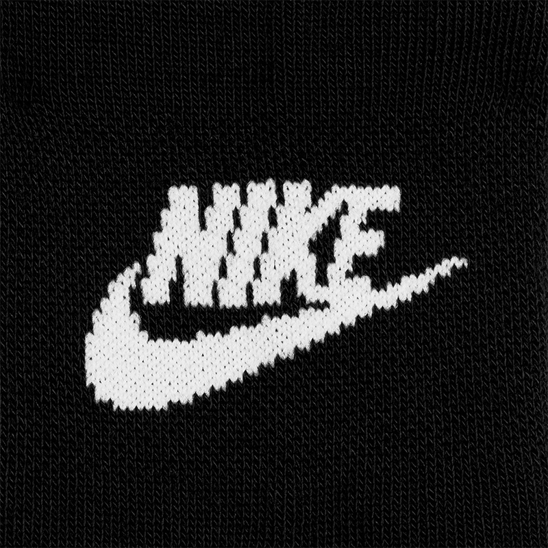 Nike SB Sportswear Everyday Essential Ankle Socks Black/White 3-Pack Nike SB Sportswear Everyday Essential Ankle Socks Black/White 3-Pack
