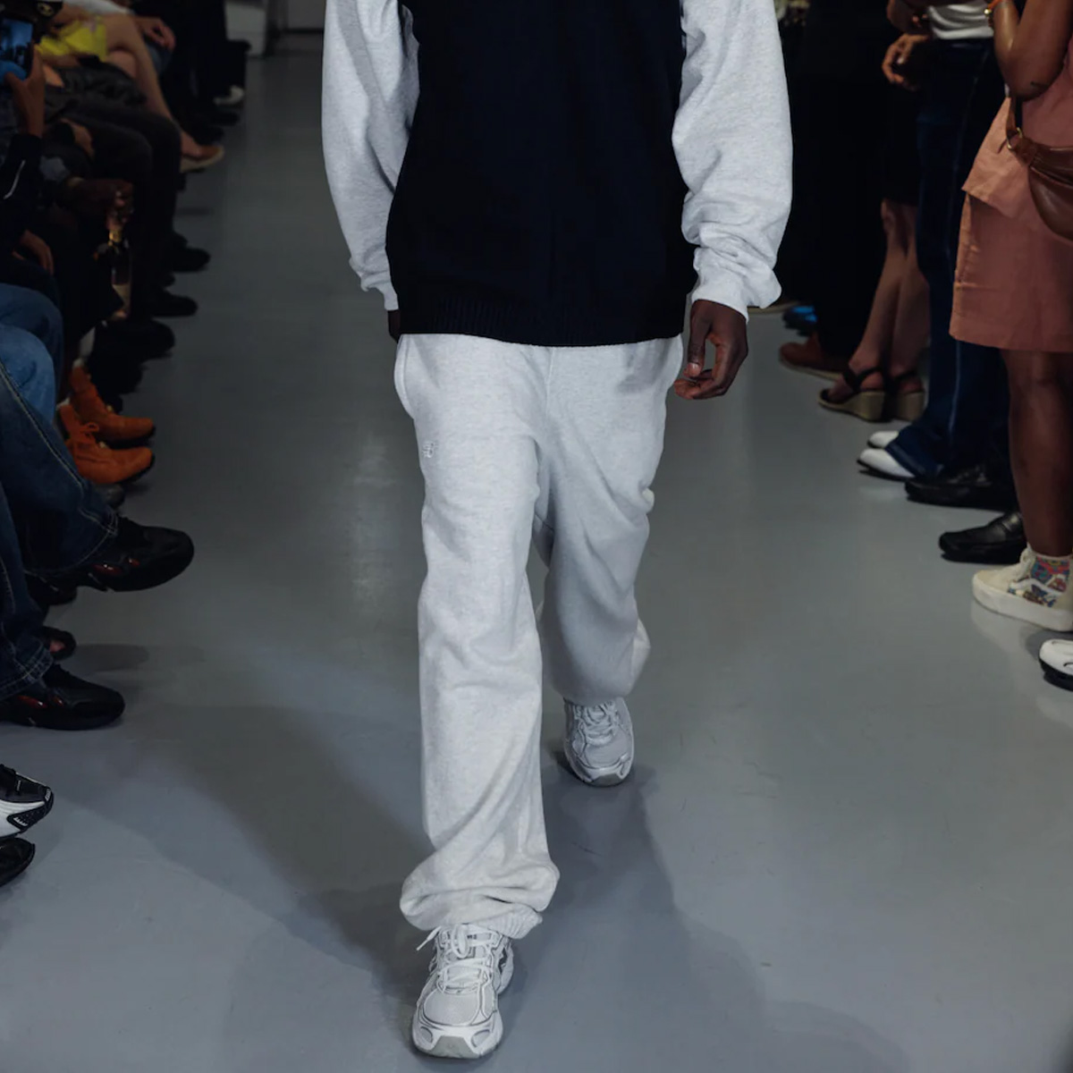 Grand Collection x New Balance Heavyweight Sweatpant Grey Grand Collection x New Balance Heavyweight Sweatpant Grey