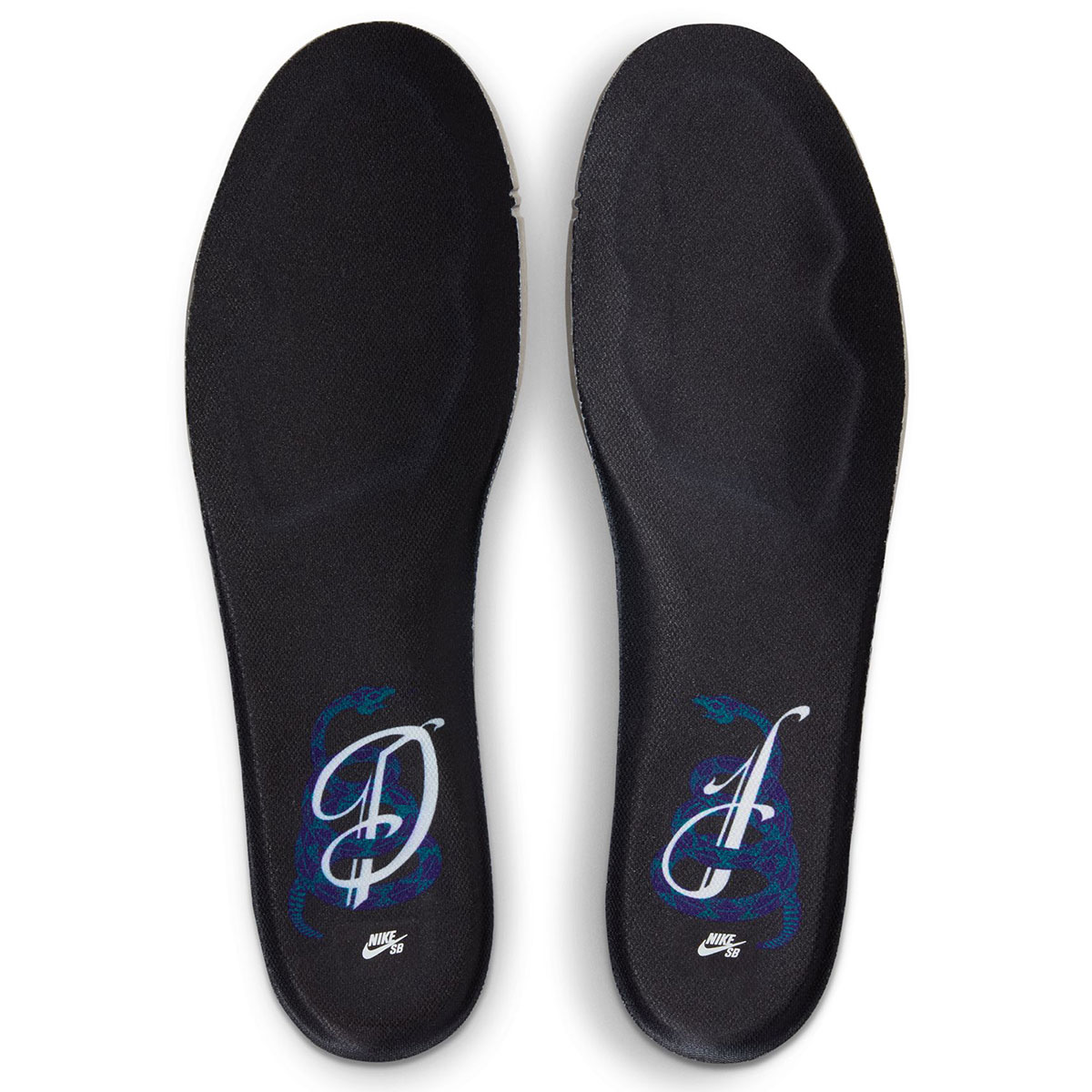 Nike SB Dunk Low Pro String/Black-Brt Spruce-Fierce Purple-Dk Russet-Black