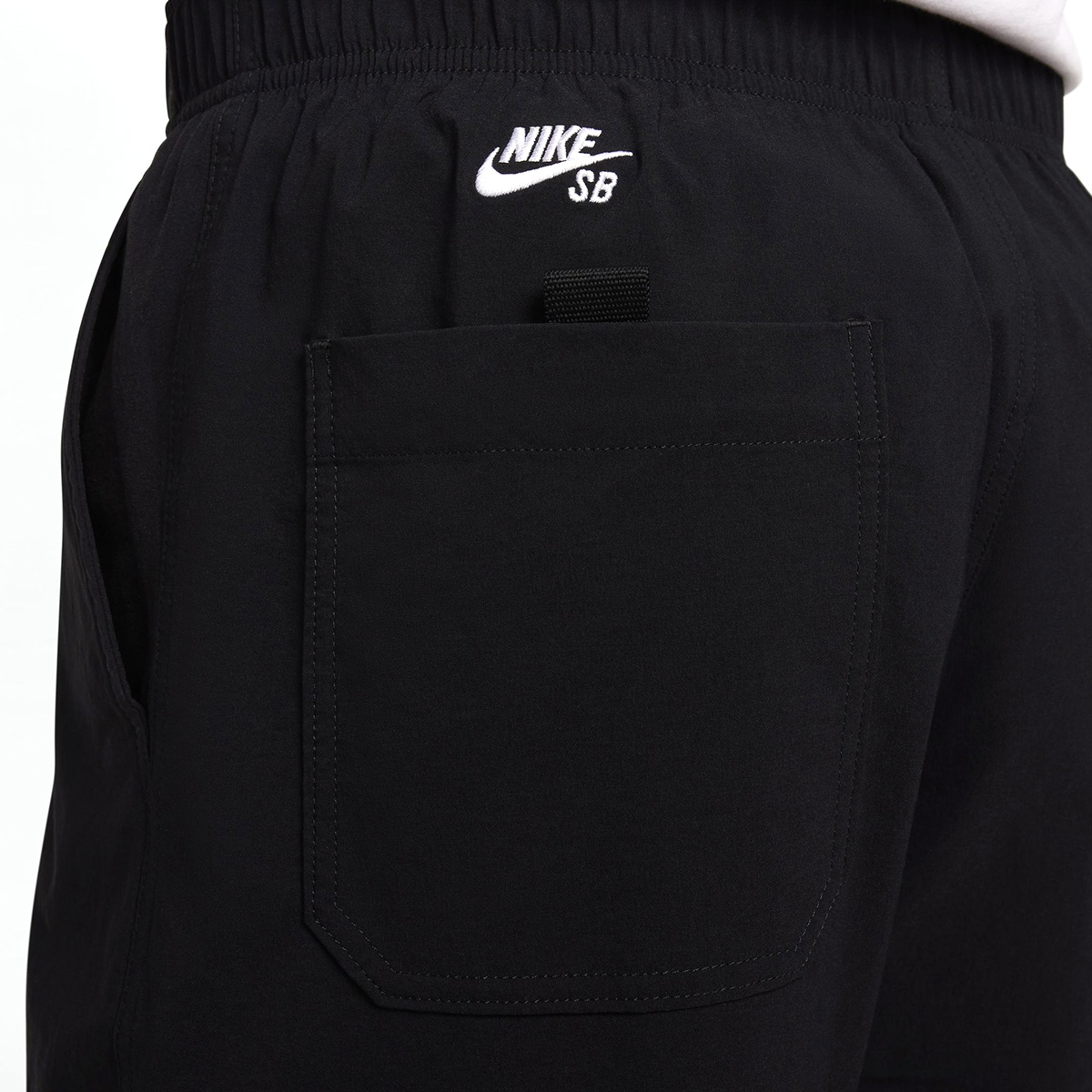 Nike SB Dry Fit Kearny Cargo Pants Black/White Nike SB Dry Fit Kearny Cargo Pants Black/White