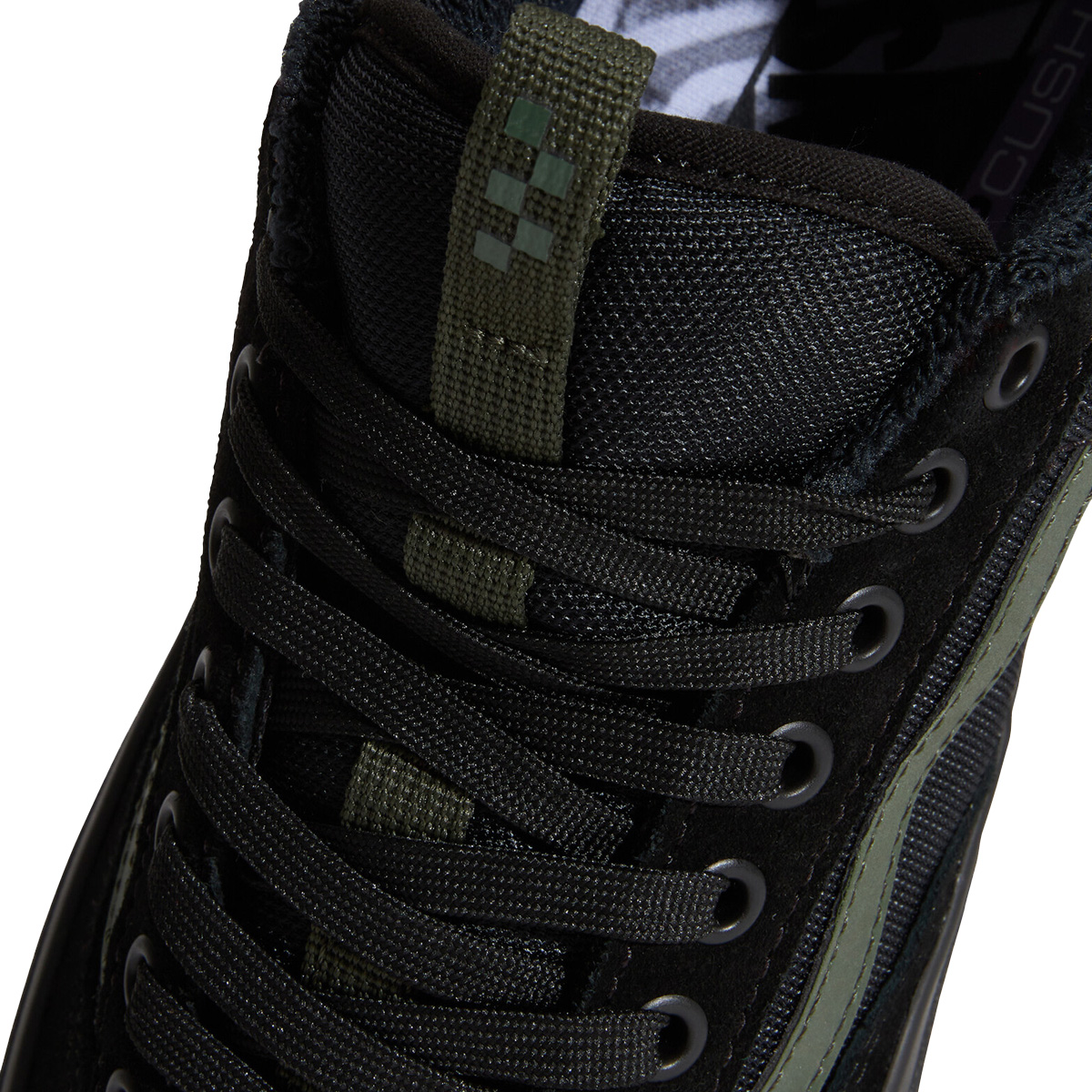 Vans Skate Old Skool 36+ Atiba Black/Dark Green Vans Skate Old Skool 36+ Atiba Black/Dark Green