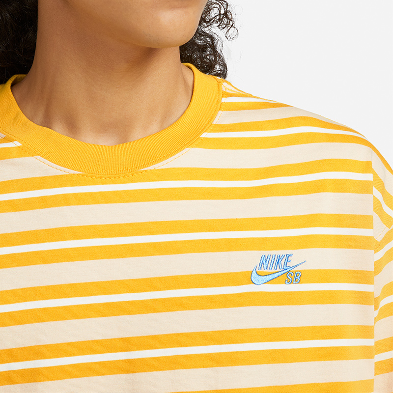 Nike SB YD Stripe T-Shirt Dark Sulfur/Sanddrift/Sail Nike SB YD Stripe T-Shirt Dark Sulfur/Sanddrift/Sail
