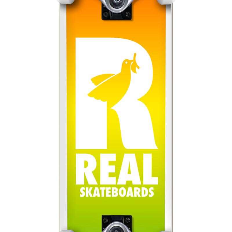 Real Be Free Fades MD Complete Skateboard 7.75 Real Be Free Fades MD Complete Skateboard 7.75