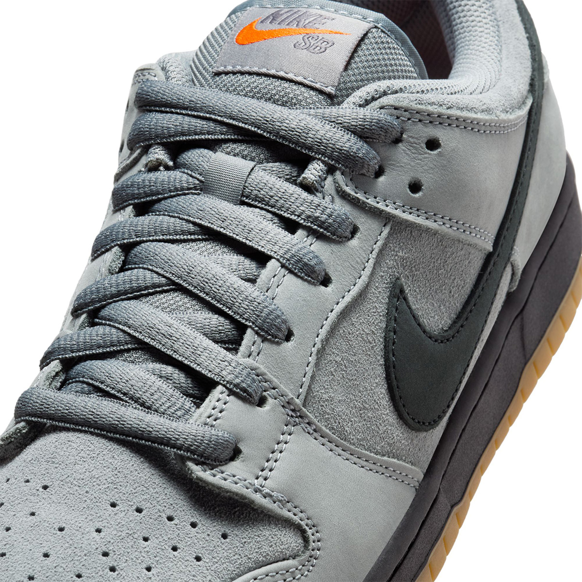 Nike SB Dunk Low Pro Cool Grey/Black-Cool Grey-Dk Grey-Gum Lt Brown-Safety Orange